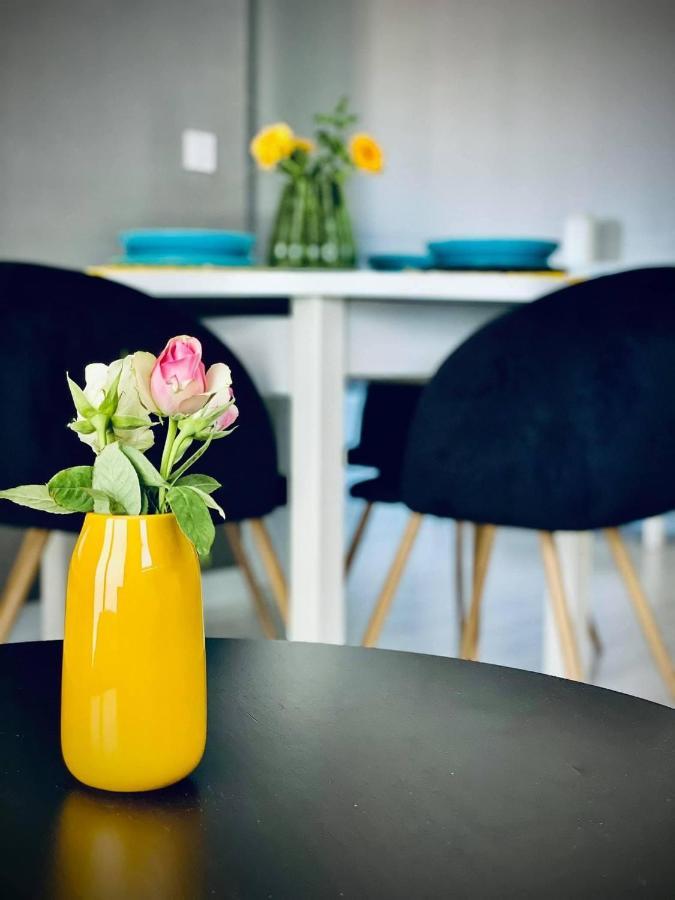 Caloroczny Apartament Perlowa Przystan Kolobrzeg Ngoại thất bức ảnh
